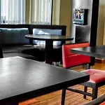 Courtyard By Marriott Bloomington Normal 
