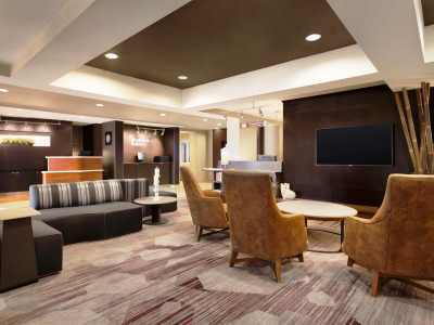 Courtyard By Marriott Normal Hotel Bloomington
