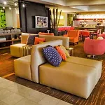 Courtyard By Marriott Bloomington Normal 